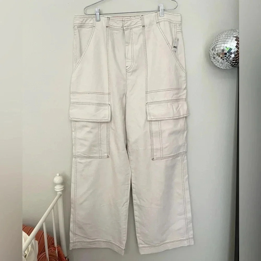 NWT Free People We The Free Judd Carpenter Jeans 
Size 32 - Picture 2 of 14